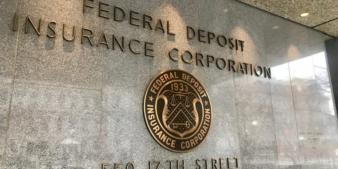 FDIC Issues Wider Warning After Voyager