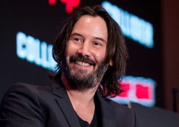 Keanu Reeves “Metaverse is dystopian” and finds NFTs hilarious.