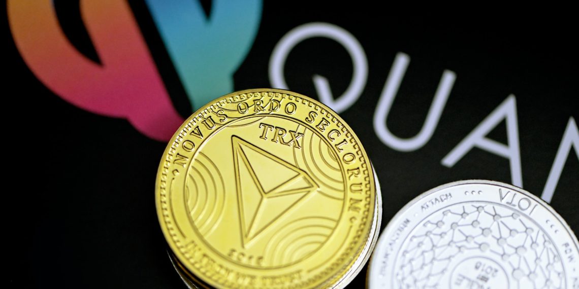 Justin Sun, TRON Founder, is willing to buy FTX assets despite a sizable sum missing.