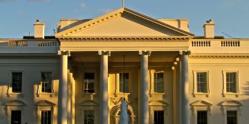 Top White House Officials Ask Congress to Frame Regulatory Framework for Crypto